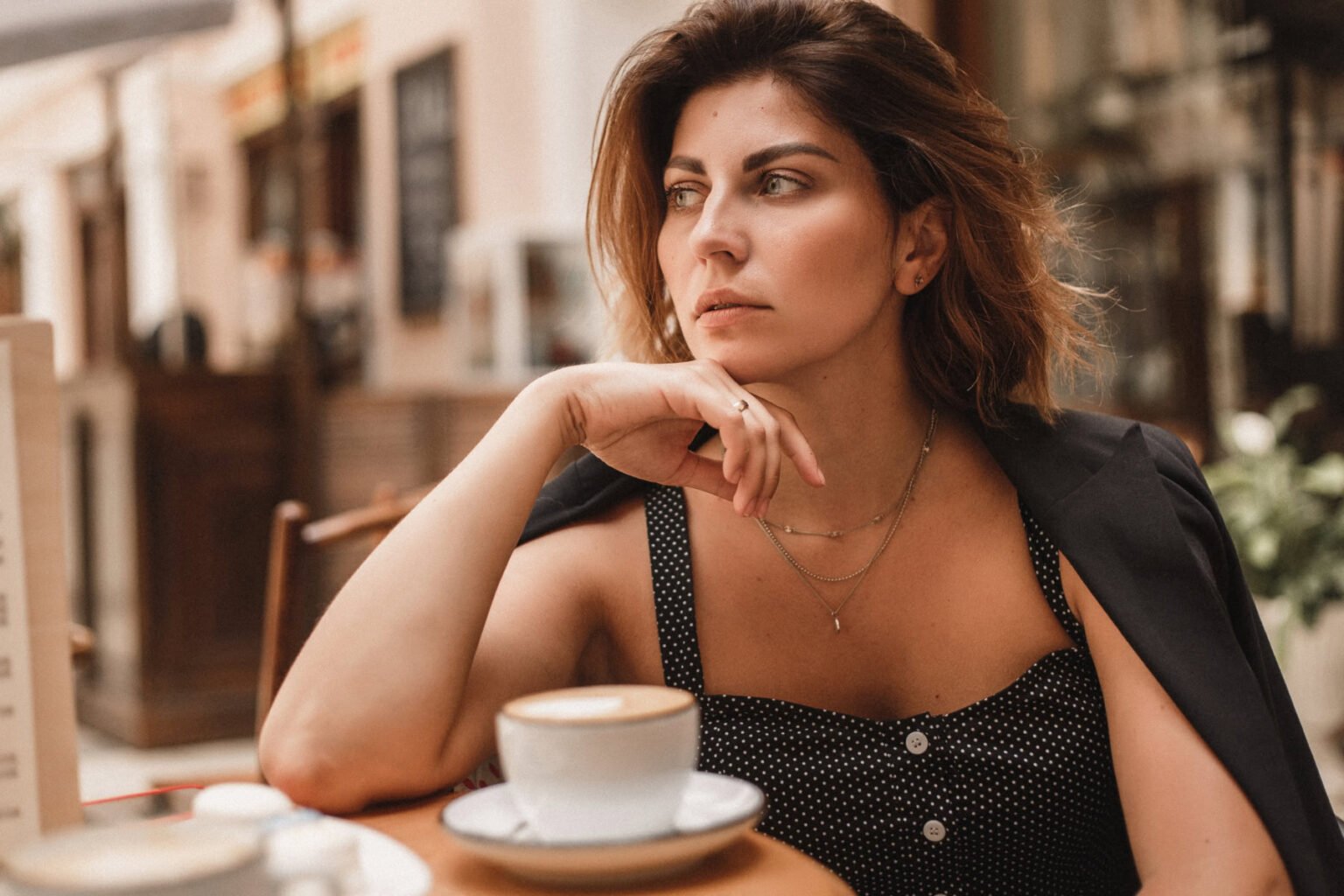 Conquering First Date Jitters: Your Go-To Guide for Calm and Charisma!