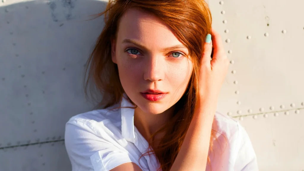 Sophisticated Minds and Sneaky Tests: How Women Gauge Their Gents Without a Clue!